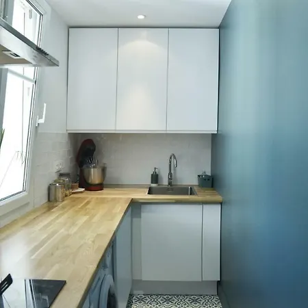 Apartamento Stylish To 13 *